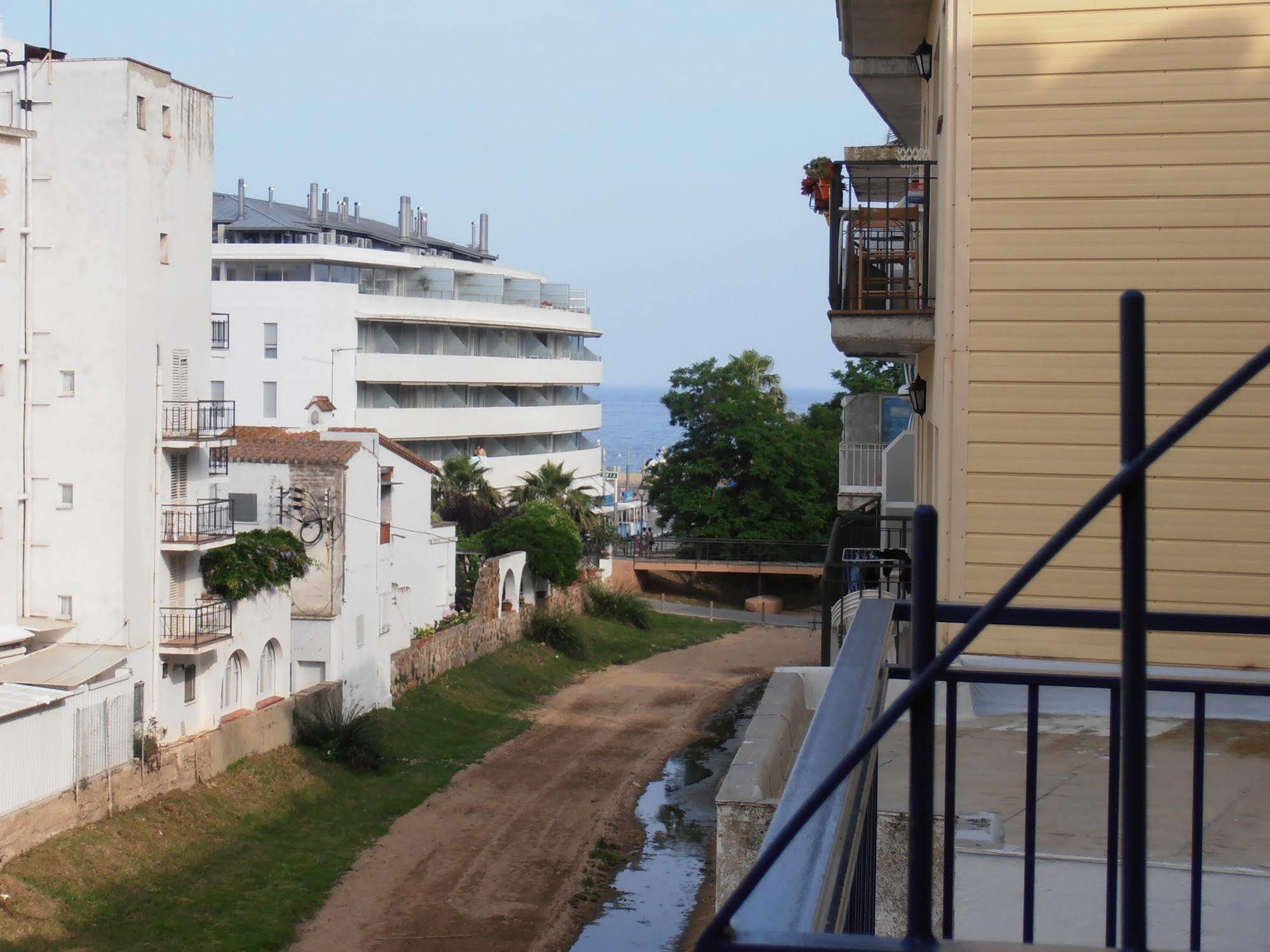 Hotel Marblau Tossa Tossa de Mar Kültér fotó